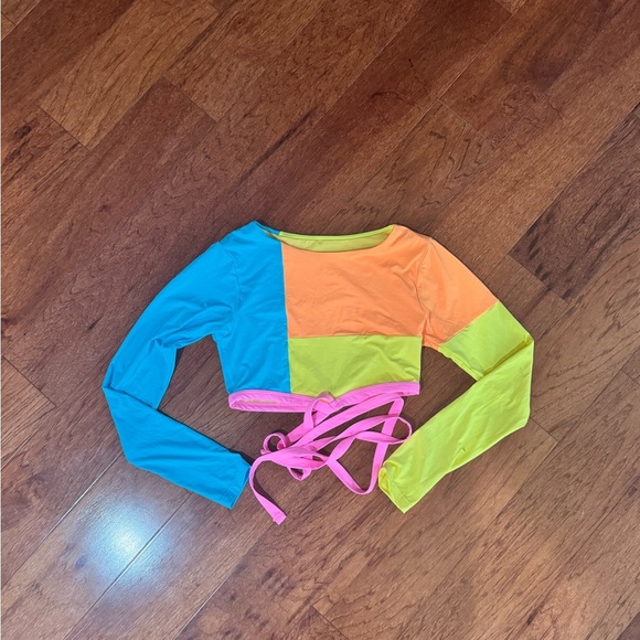 One One Swim Martina Strappy Long Sleeve Bikini Top - Picture 2 of 5